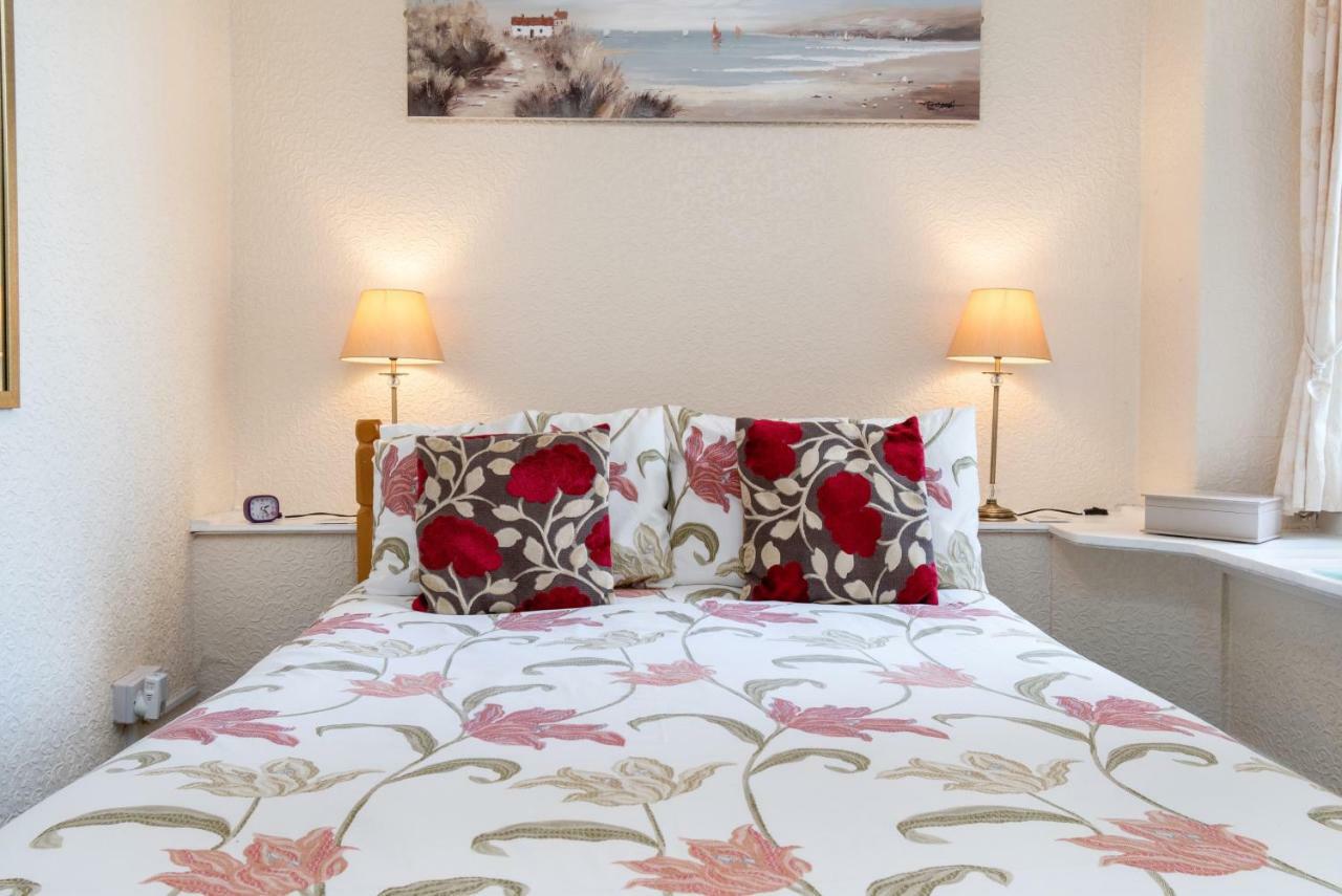 Awel Mor Hotel Criccieth Buitenkant foto